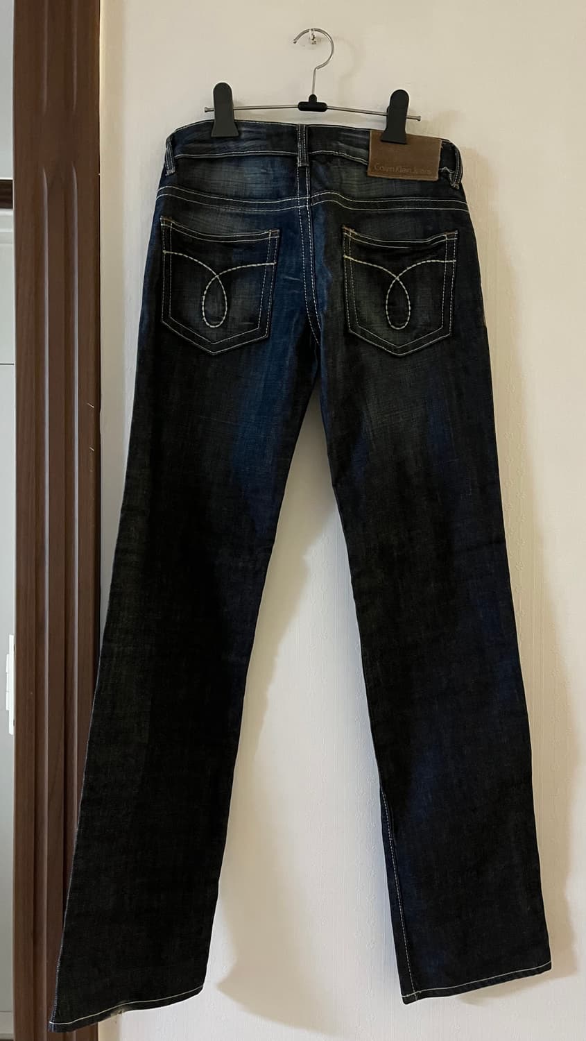 캘빈클라인 로우라이즈 워싱 데님 팬츠 상품이미지4