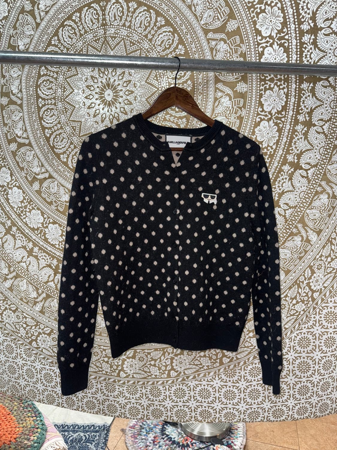 칼라거펠트 여성 도트 니트 가디건  상품이미지2