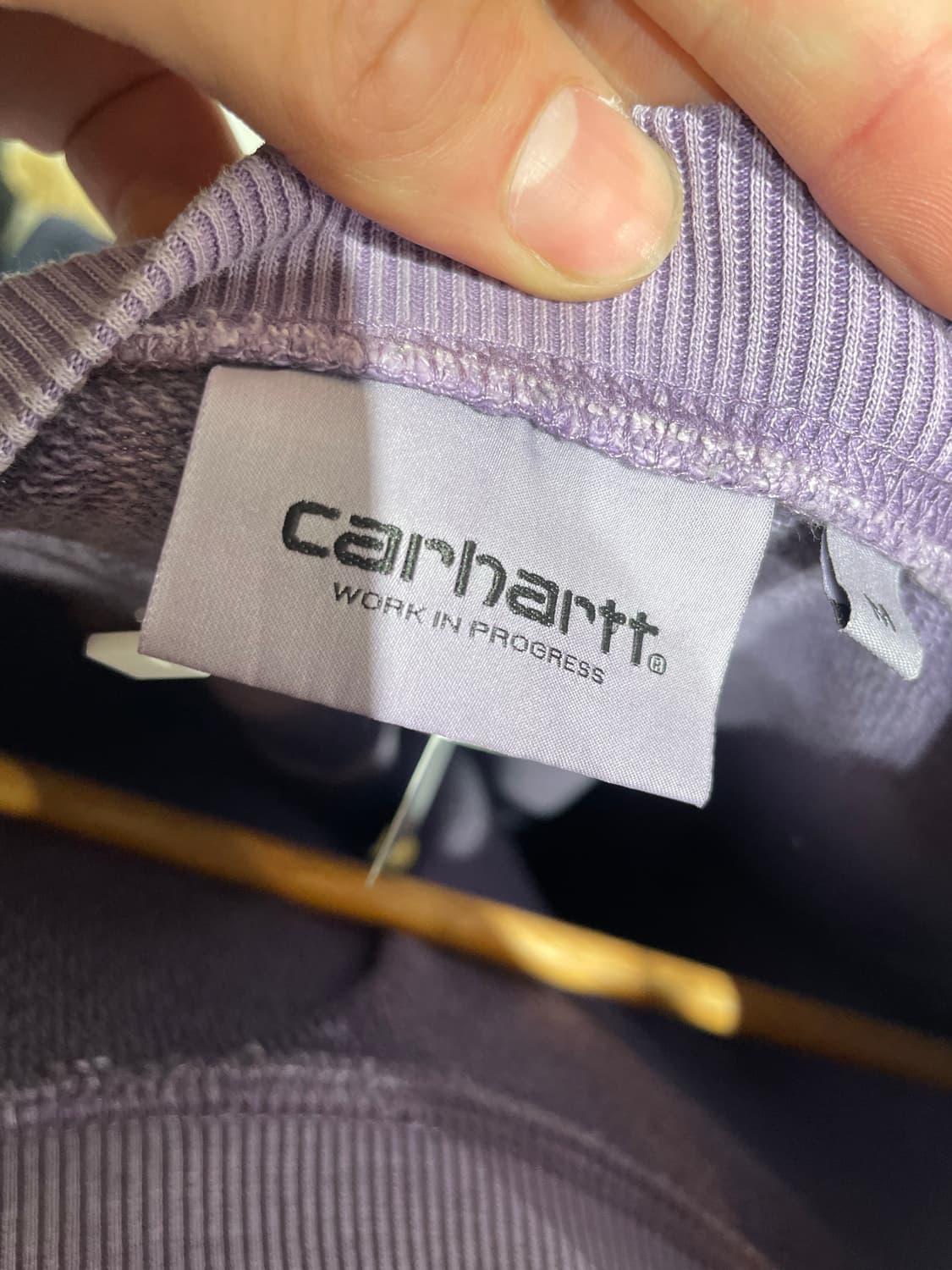 칼하트 피그먼트 퍼플 스웻셔츠 상품이미지5