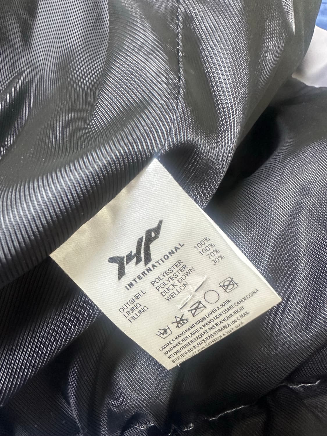 아이사피 초판 패딩 (기리보이 패딩) 상품이미지5