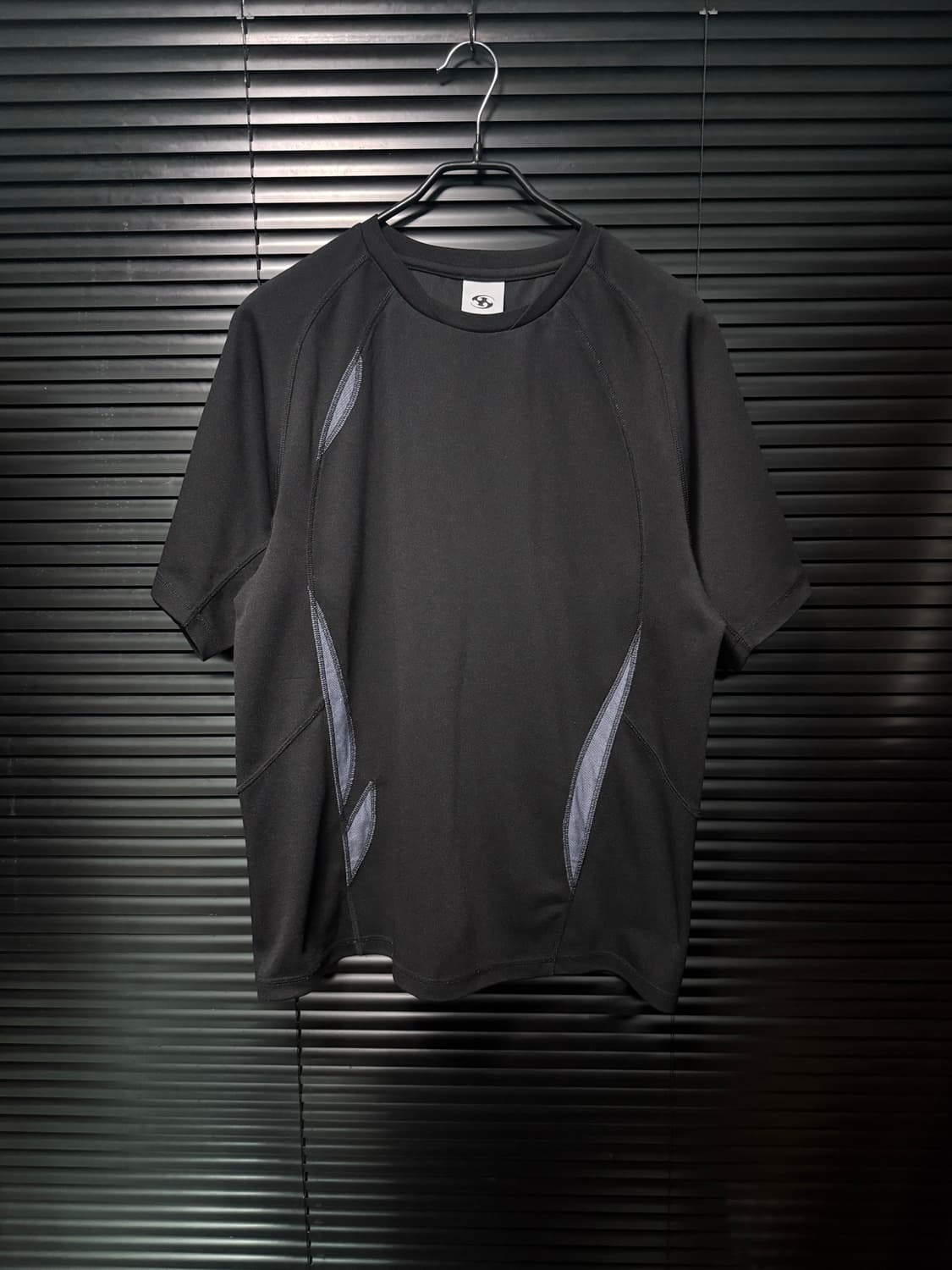 산산기어 25SS 패널 페널 고프코어 반팔 티셔츠 반팔티 4 블랙 기능성 상품이미지1