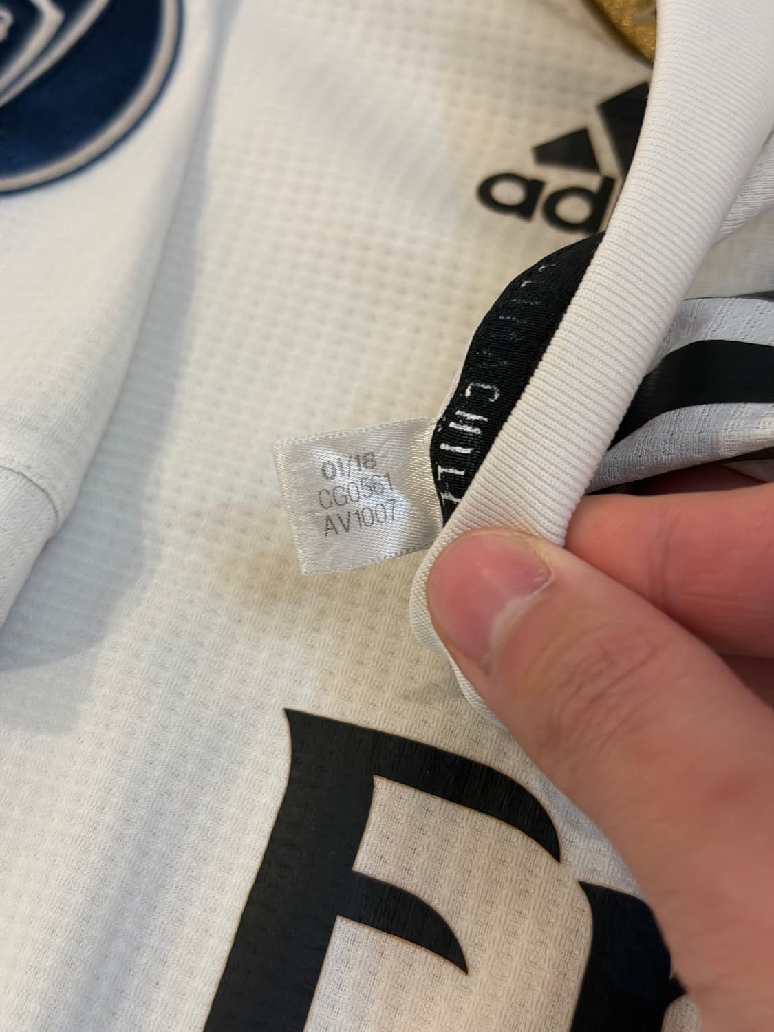 아디다스 18-19 레알마드리드 지단 유니폼 상품이미지6