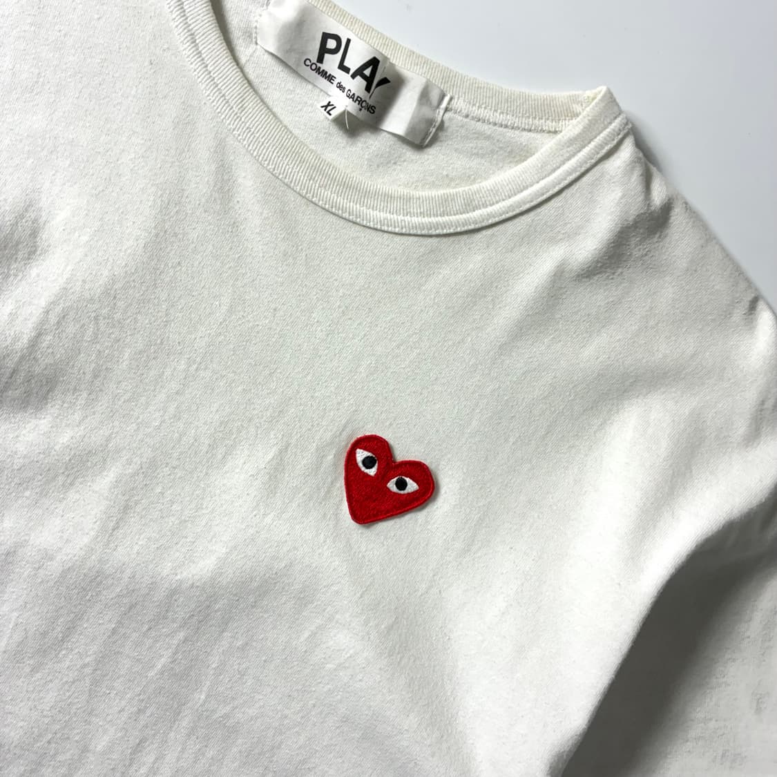 Comme de garsons  꼼데가르송 레드와펜 반팔 티셔츠  상품이미지2