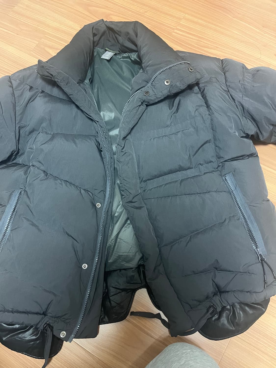 언어펙티드 패딩  상품이미지2