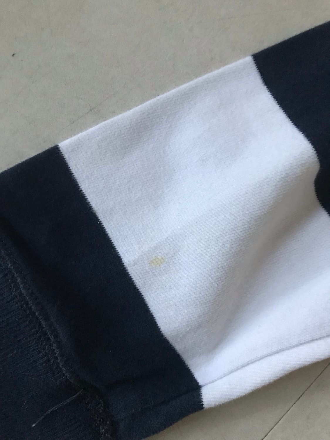 아베크롬비 네이비 스트라이프 롱슬리브 상품이미지8