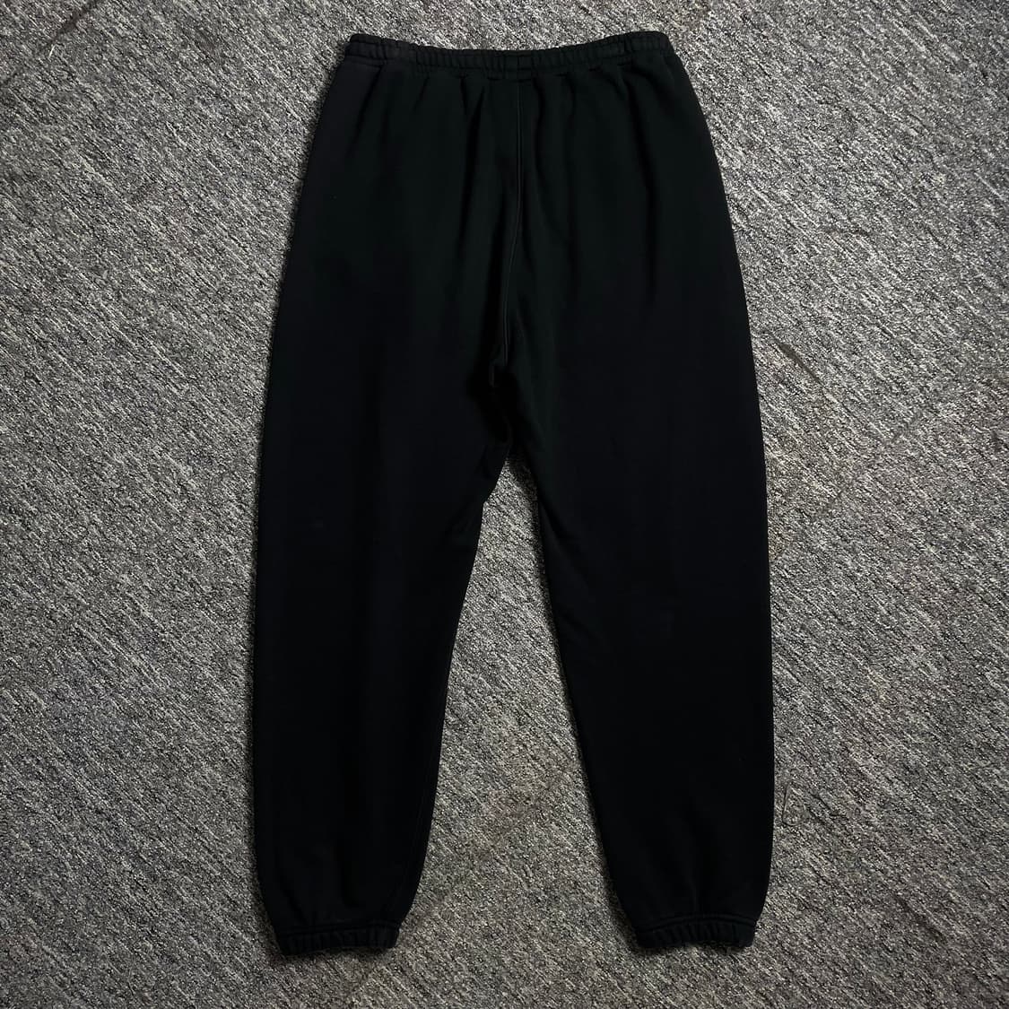 뉴발란스 와이드핏 블랙 스웻 팬츠o 2374 상품이미지3