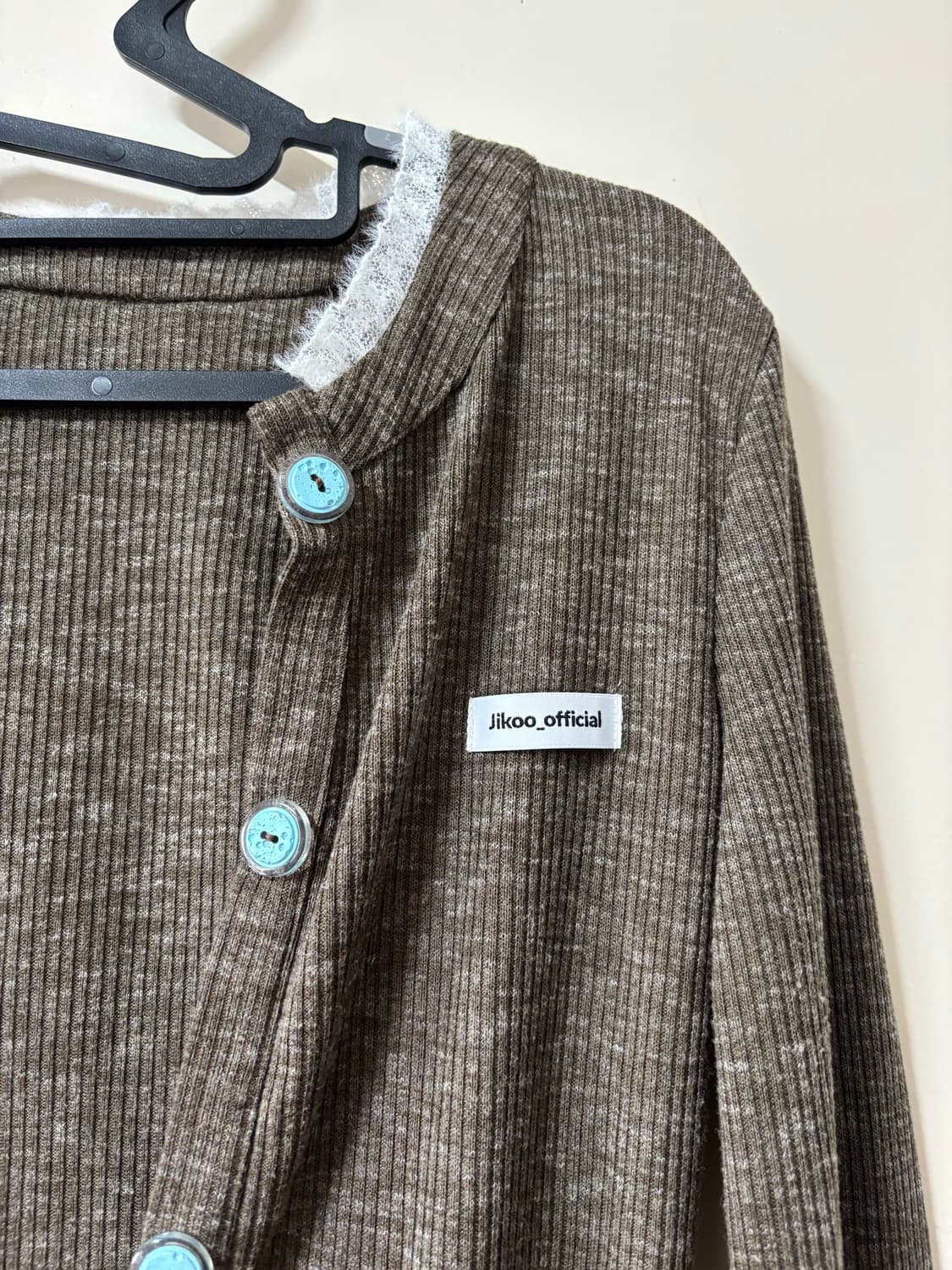 JIKOO 레이스 칼라 플로럴 롱슬리브 골지 니트 가디건 상품이미지7