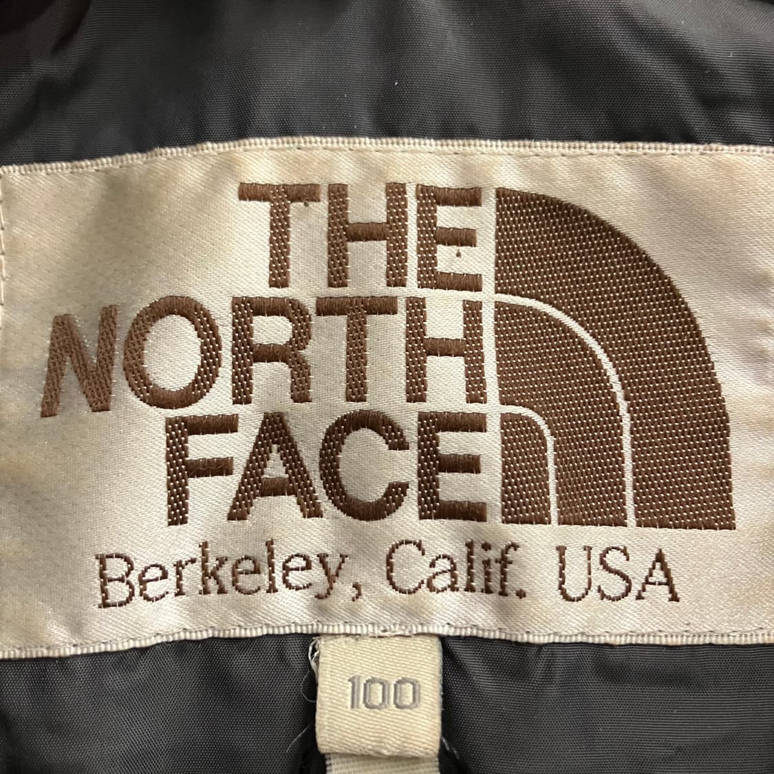 N229 노스페이스 경량패딩 그레이 상품이미지3