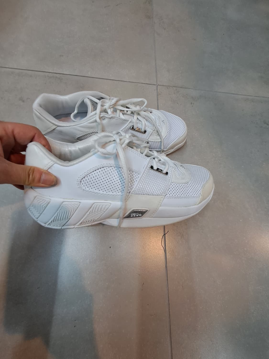 아디다스 MEGA 흰/오렌지 운동화 270(새상품) 상품이미지2