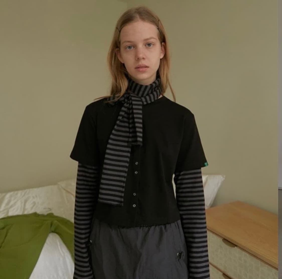 노컨텐츠 스트라이프 티+머플러 set 상품이미지1