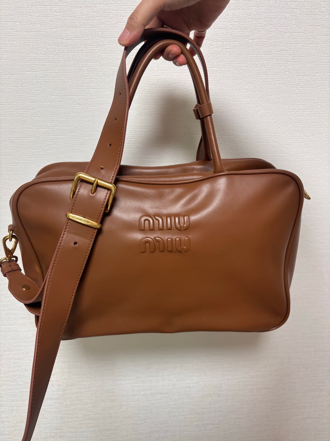 미우미우 아르카디 보 백 일괄 상품이미지3