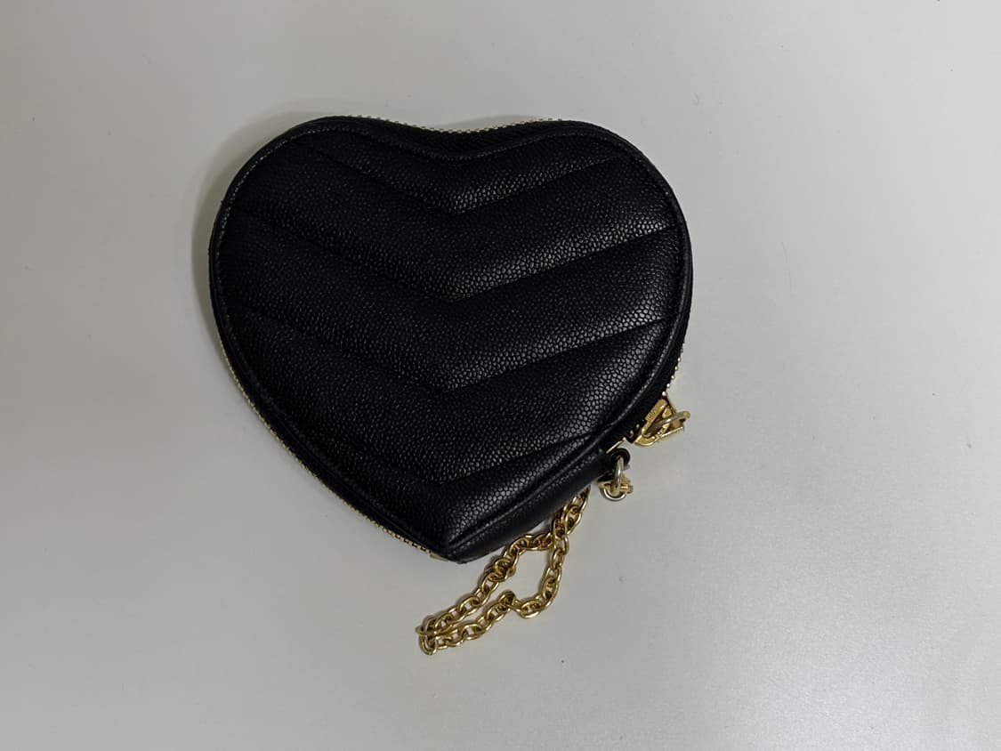 질스튜어트 하트 지갑 상품이미지2