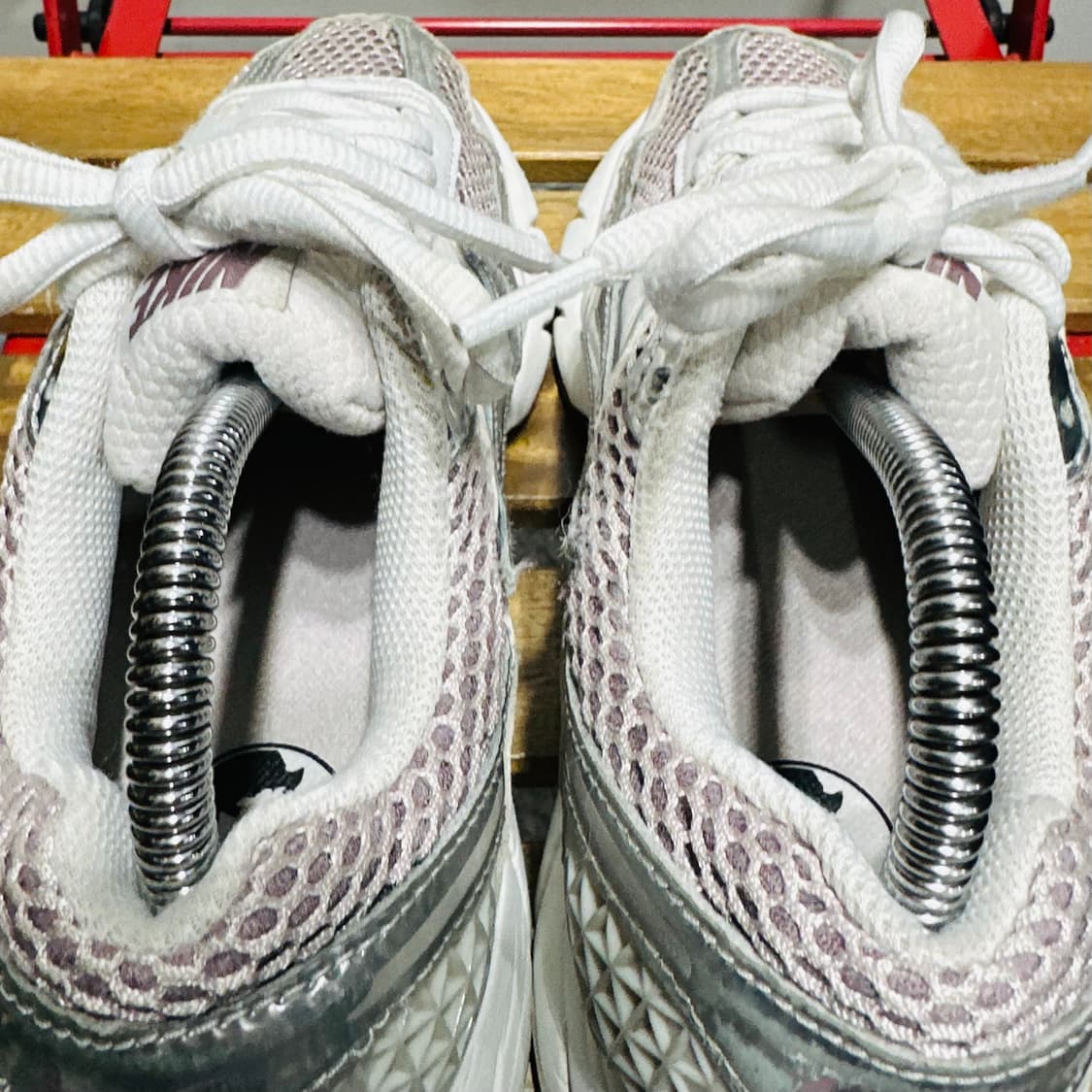 240) 나이키 운동화 여성 여자 신발 줌 보메로 메탈 상품이미지6