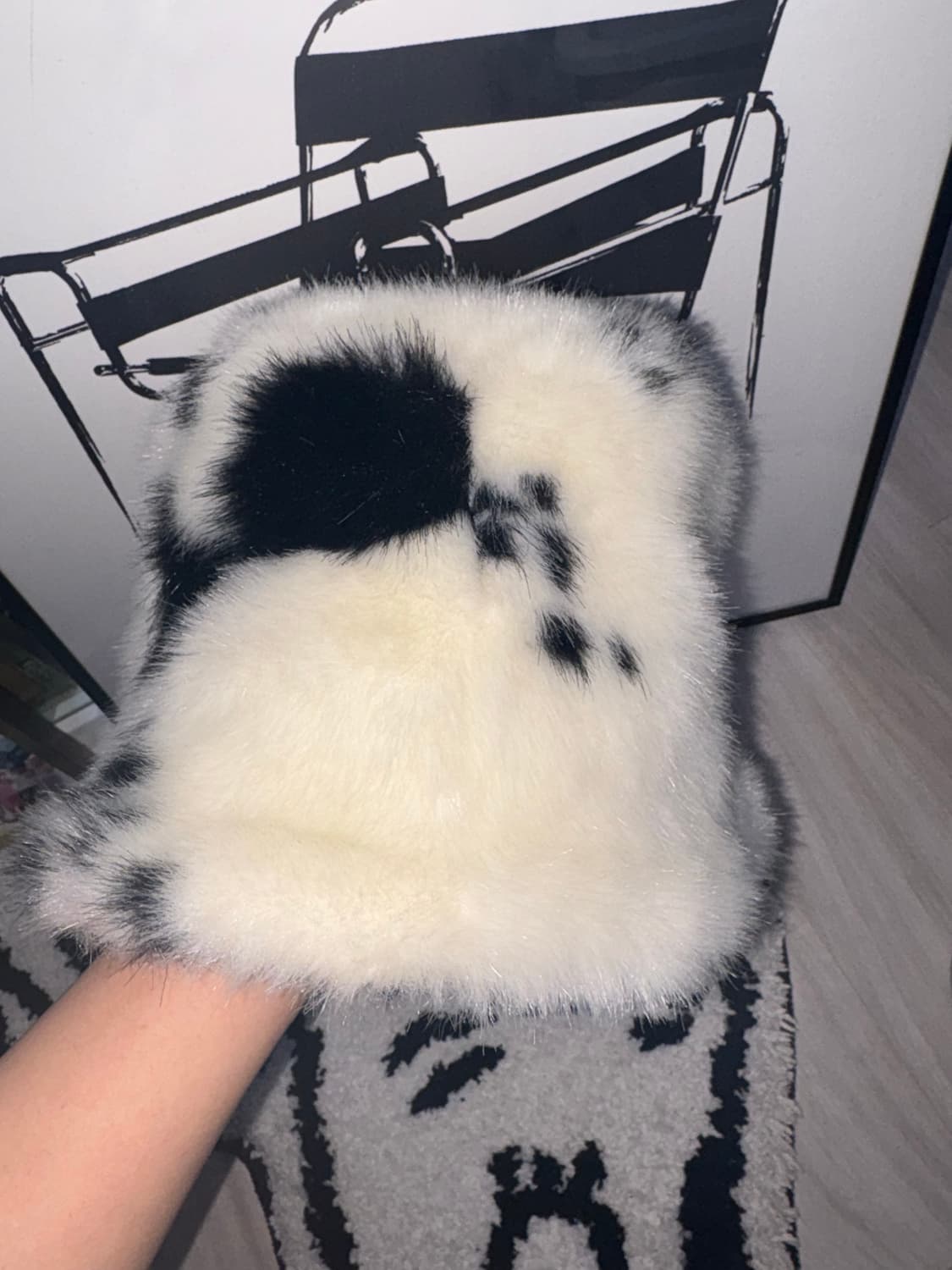 러브이즈트루 털모자 상품이미지2