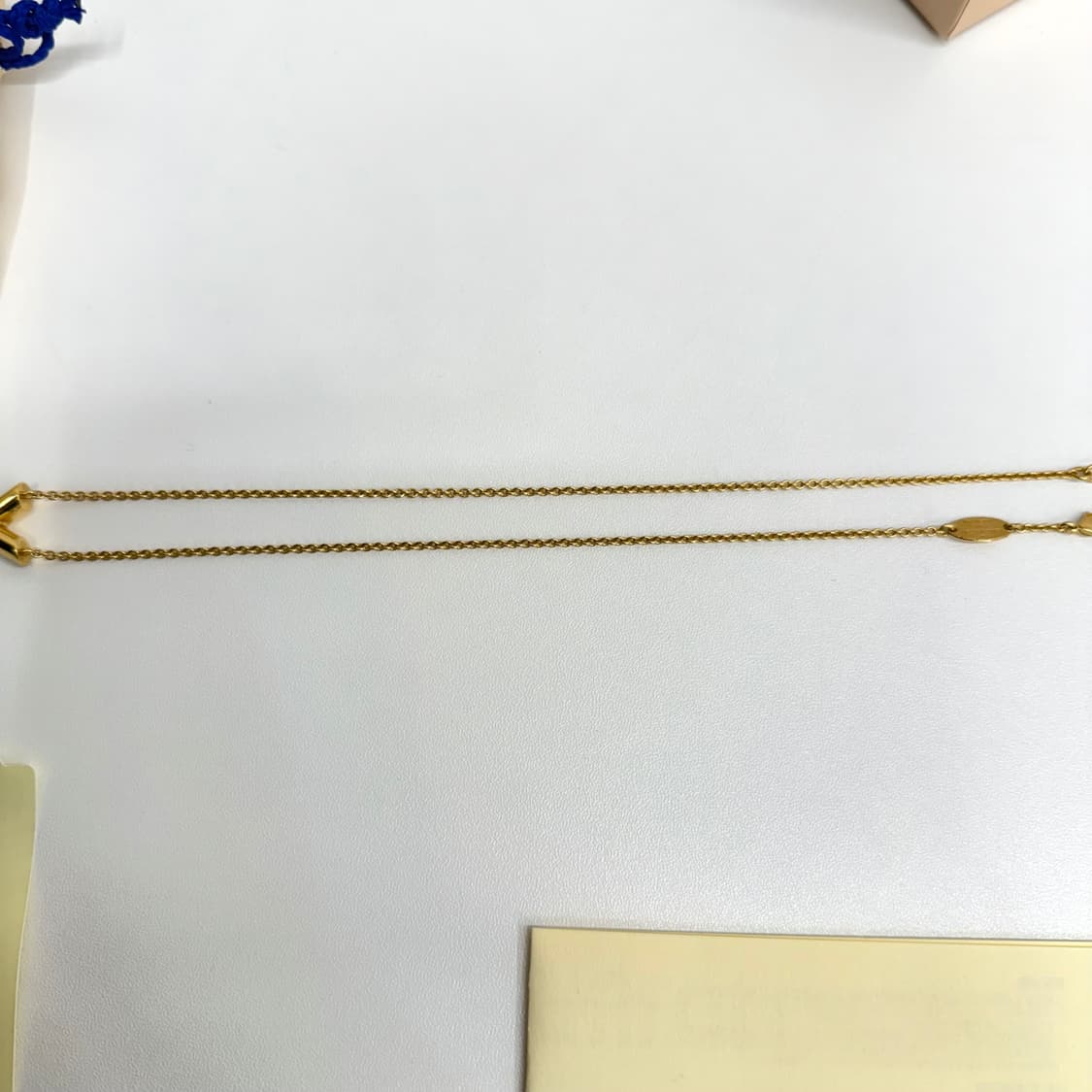 [풀박스] 루이비통 에센셜 V 목걸이 골드 상품이미지4