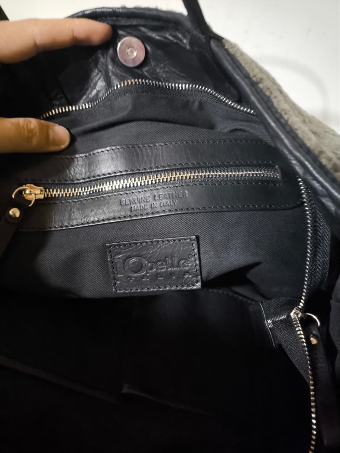 이오펠레 이태리 천연가죽 크로스백 상품이미지5