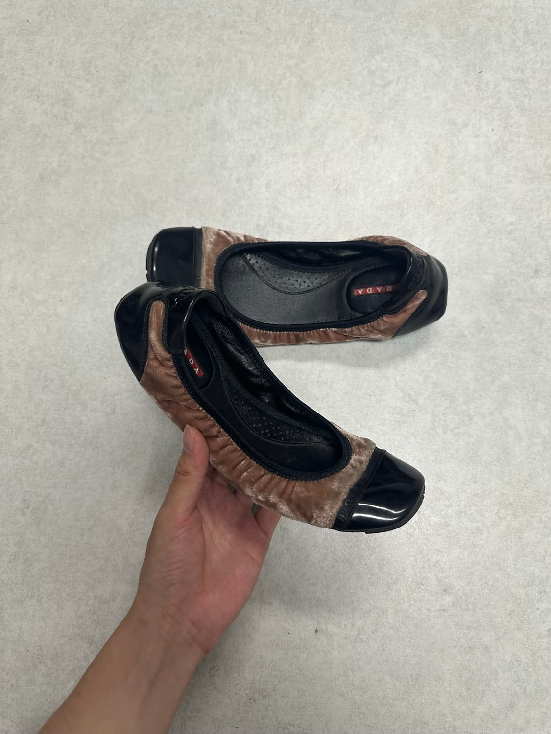 프라다 스포츠 발레 플랫슈즈 상품이미지1