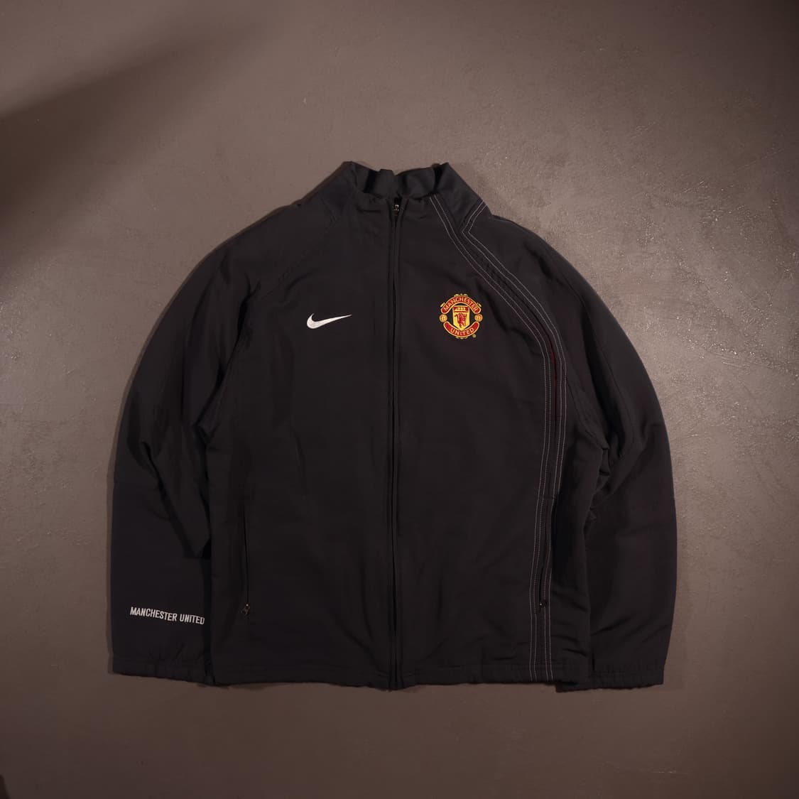 00s 나이키 맨유 바람막이 상품이미지1