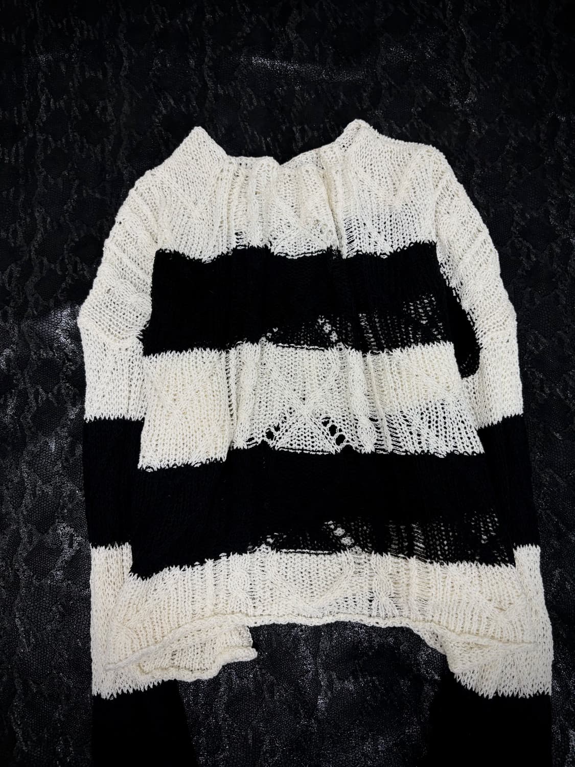 “Vintage” 00’s Off-Shoulder Stripe Knit  상품이미지3