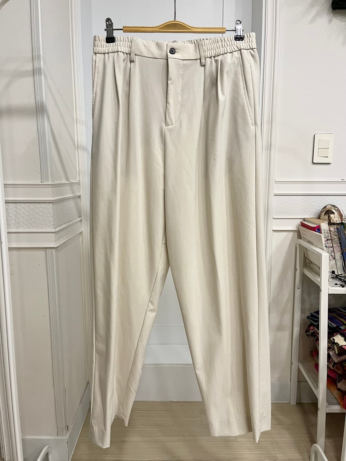 자라 투턱 아이보리 와이드 슬랙스 상품이미지1