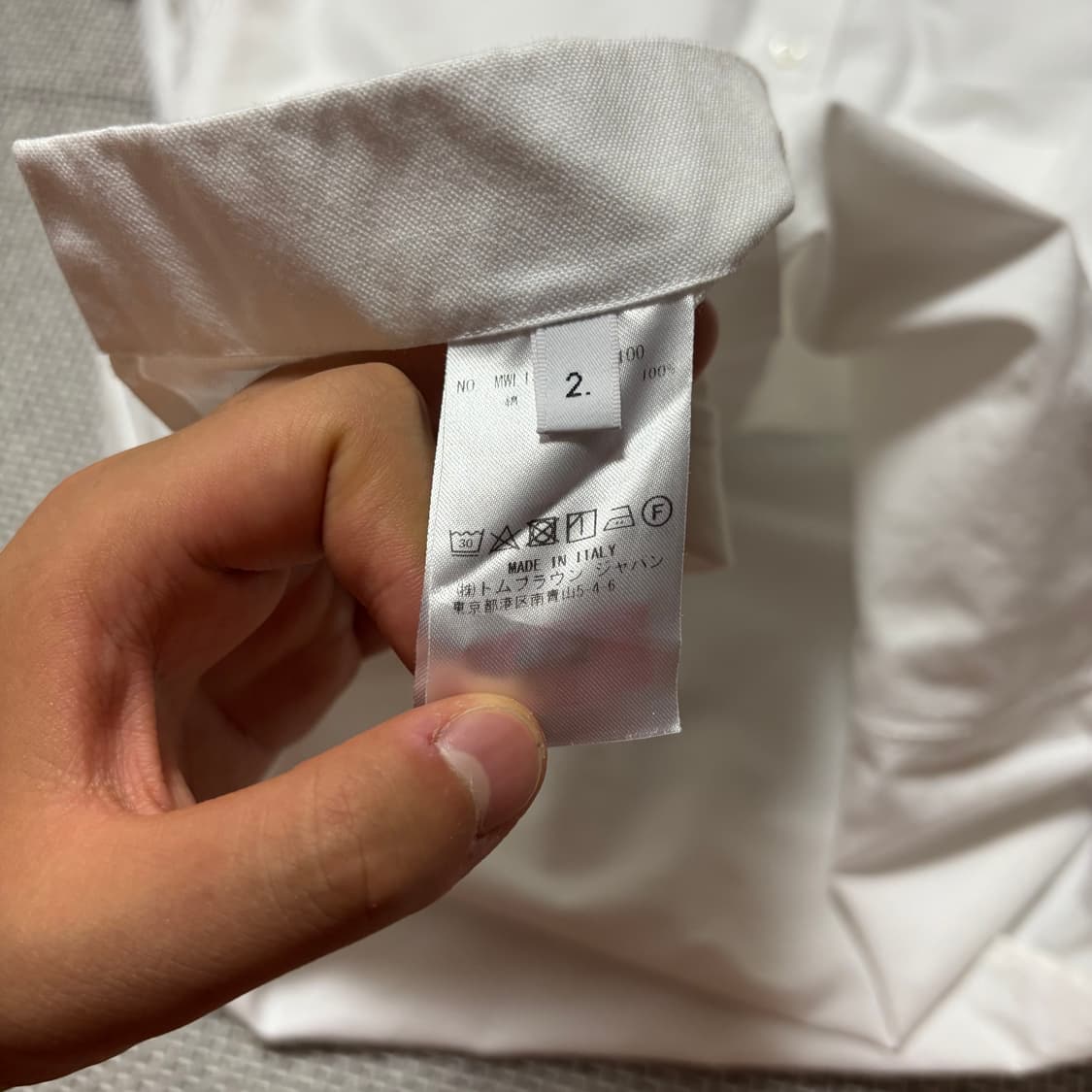 [2 Size] 톰브라운 암밴드 셔츠 상품이미지6
