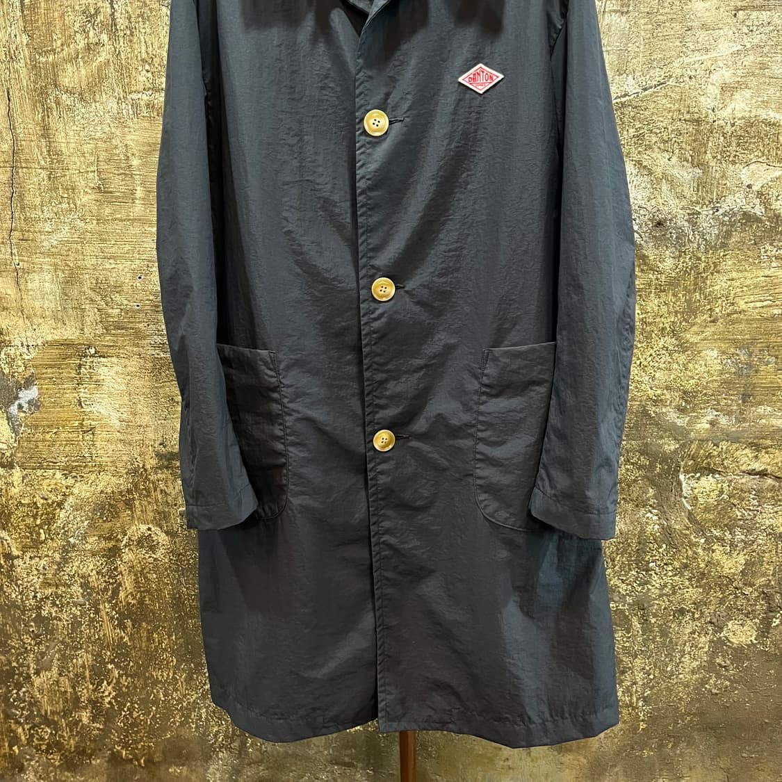 단톤 나일론 코트 상품이미지3