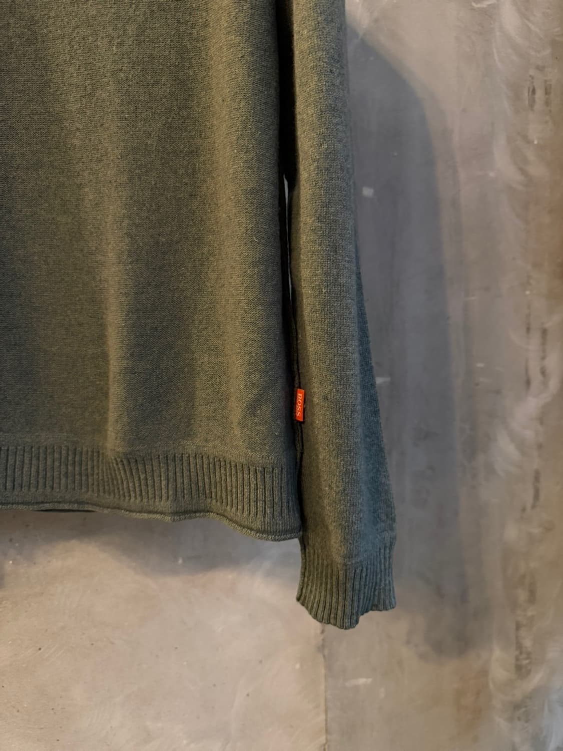 휴고보스 램스울 짚업 니트 100~105 상품이미지8