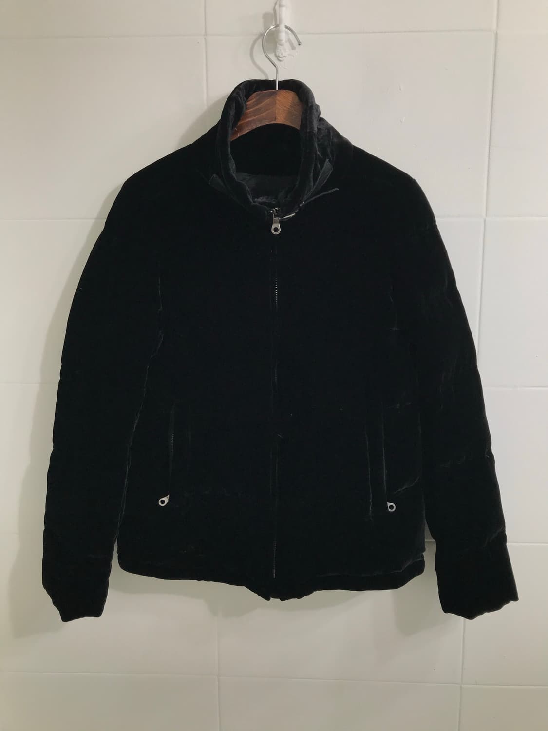 빈티지 블랙 벨벳 비죠 디테일 패딩 상품이미지3