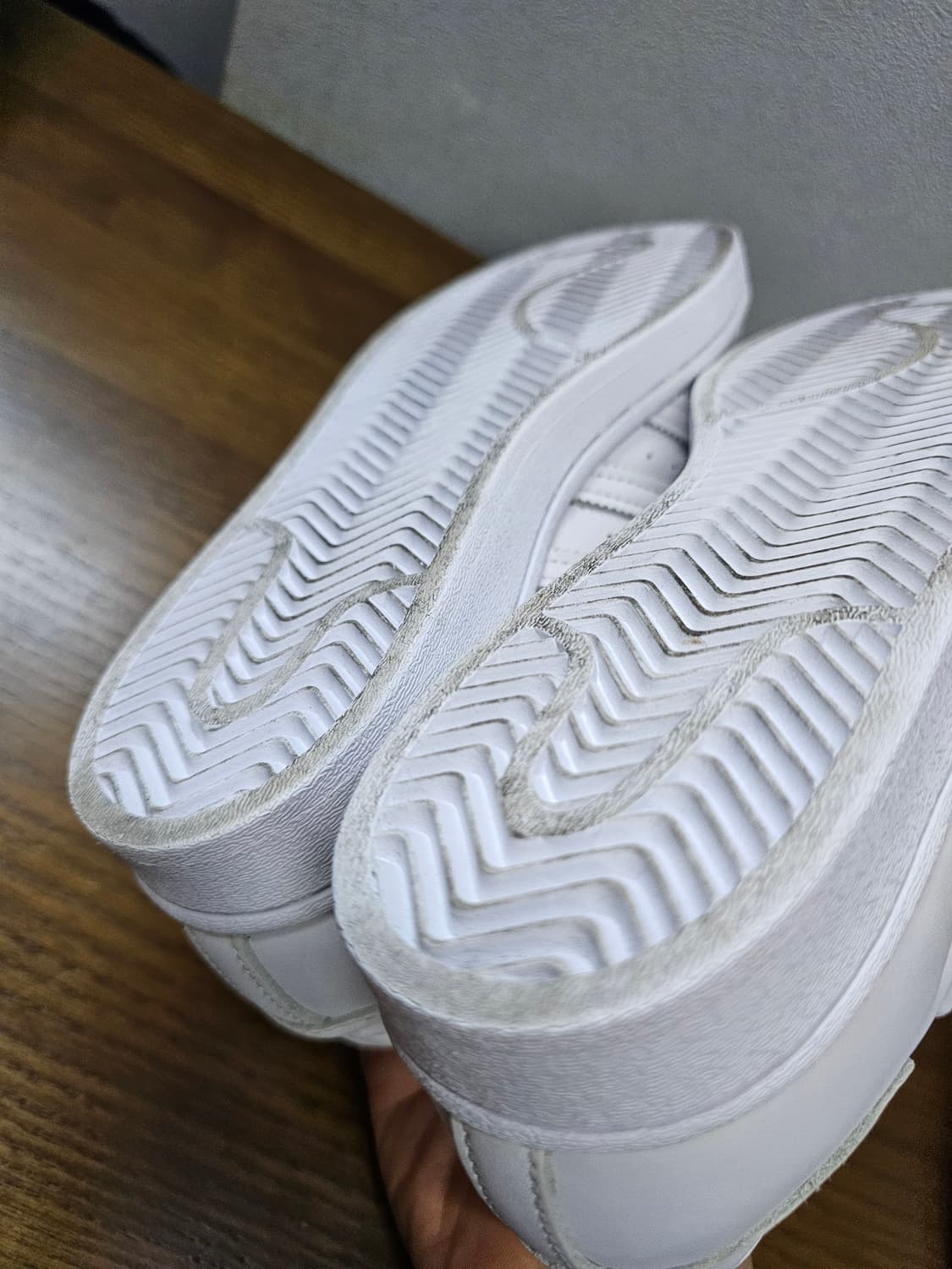 아디다스 슈퍼스타 금장 트리플화이트 상품이미지10