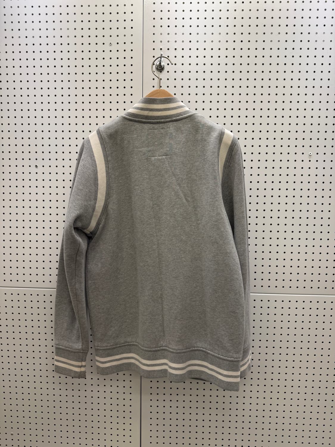 스투시 튀시 바시티 스냅 자켓 그레이 U1292 상품이미지3