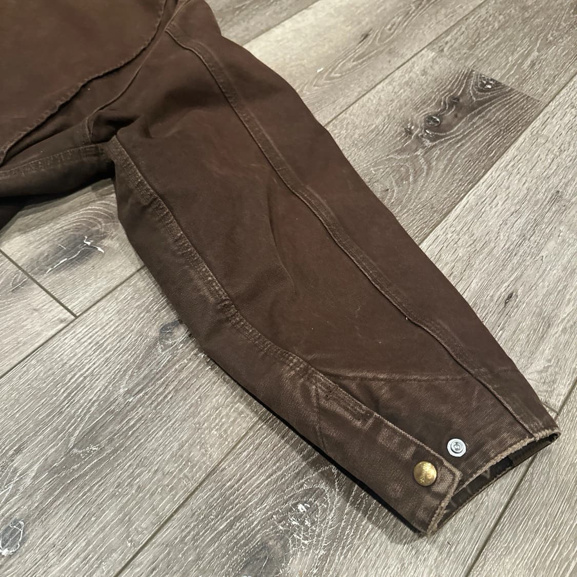 칼하트 J97 빈티지 디트로이트 자켓 다크 브라운 상품이미지5