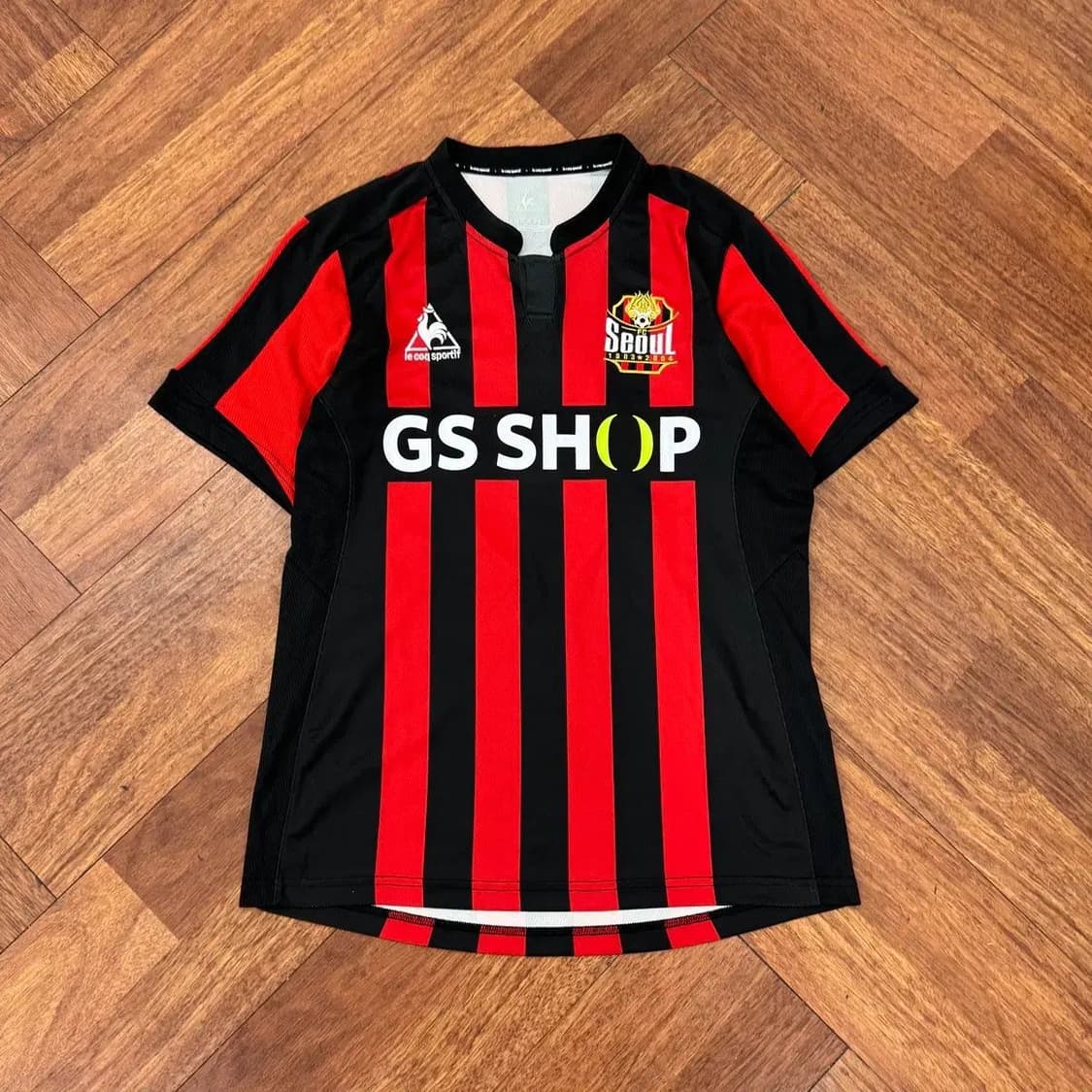 100 르꼬끄 FC서울 16-17 오스마르 마킹 홈 유니폼 상품이미지1