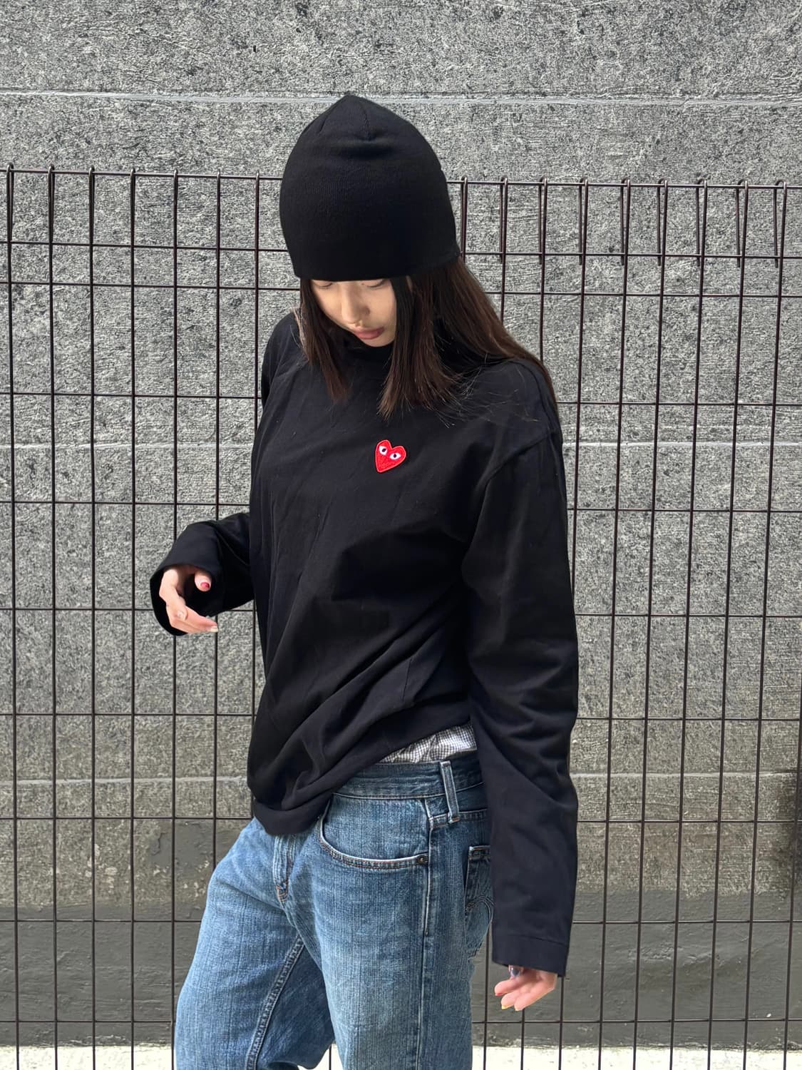 꼼데가르송 플레이 블랙 하트 긴팔티 상품이미지3