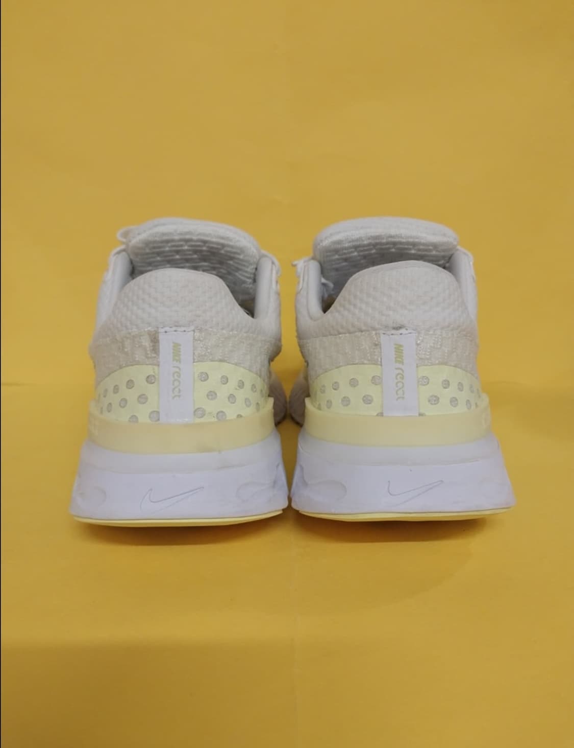 여성 나이키 리액트 인피니티 런 플라이니트3 런닝화, 운동화 (240) 상품이미지4