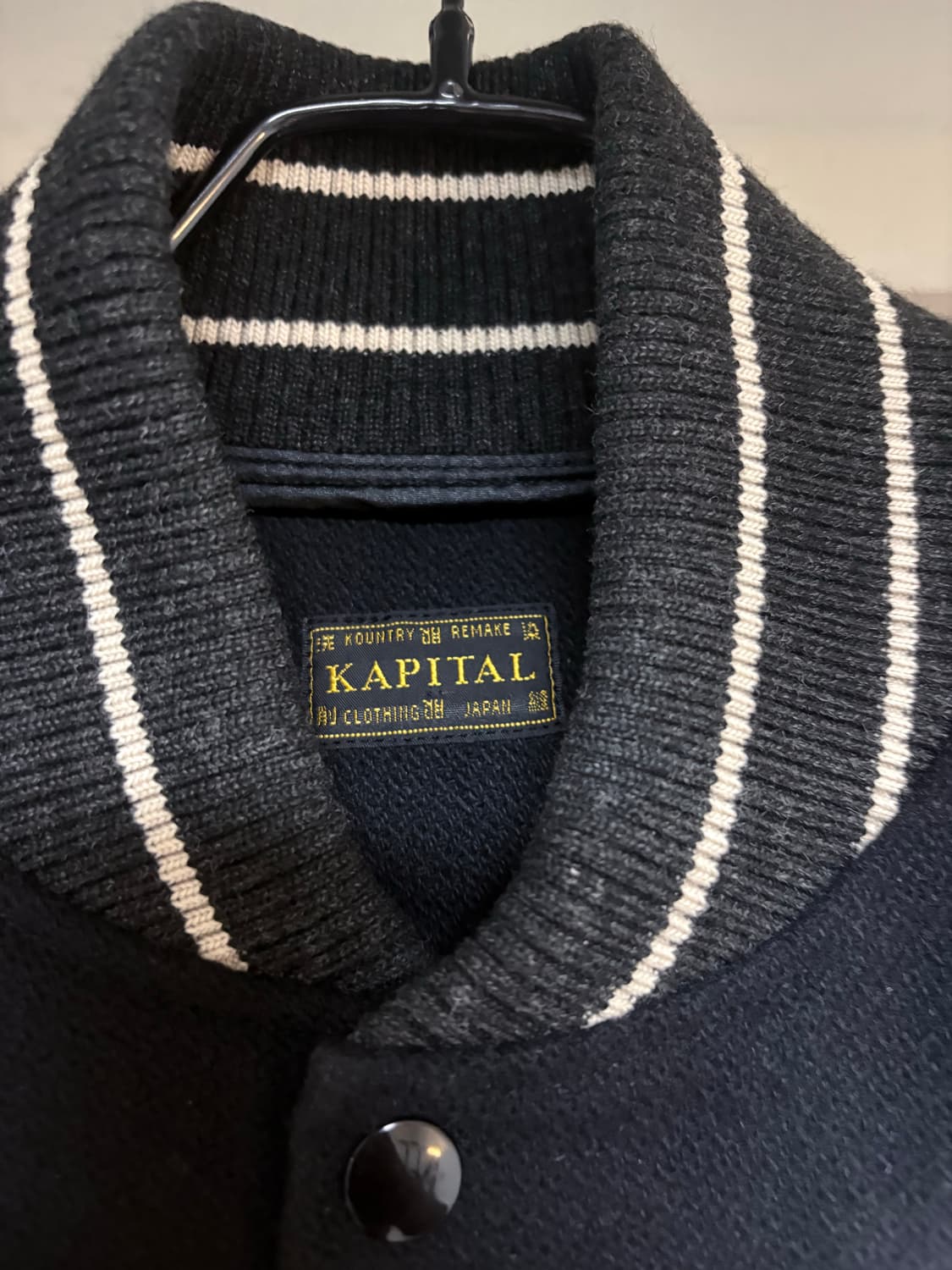 캐피탈 울 아이파이브 바시티 자켓 블랙 3 사이즈 최상급 상태 상품이미지5