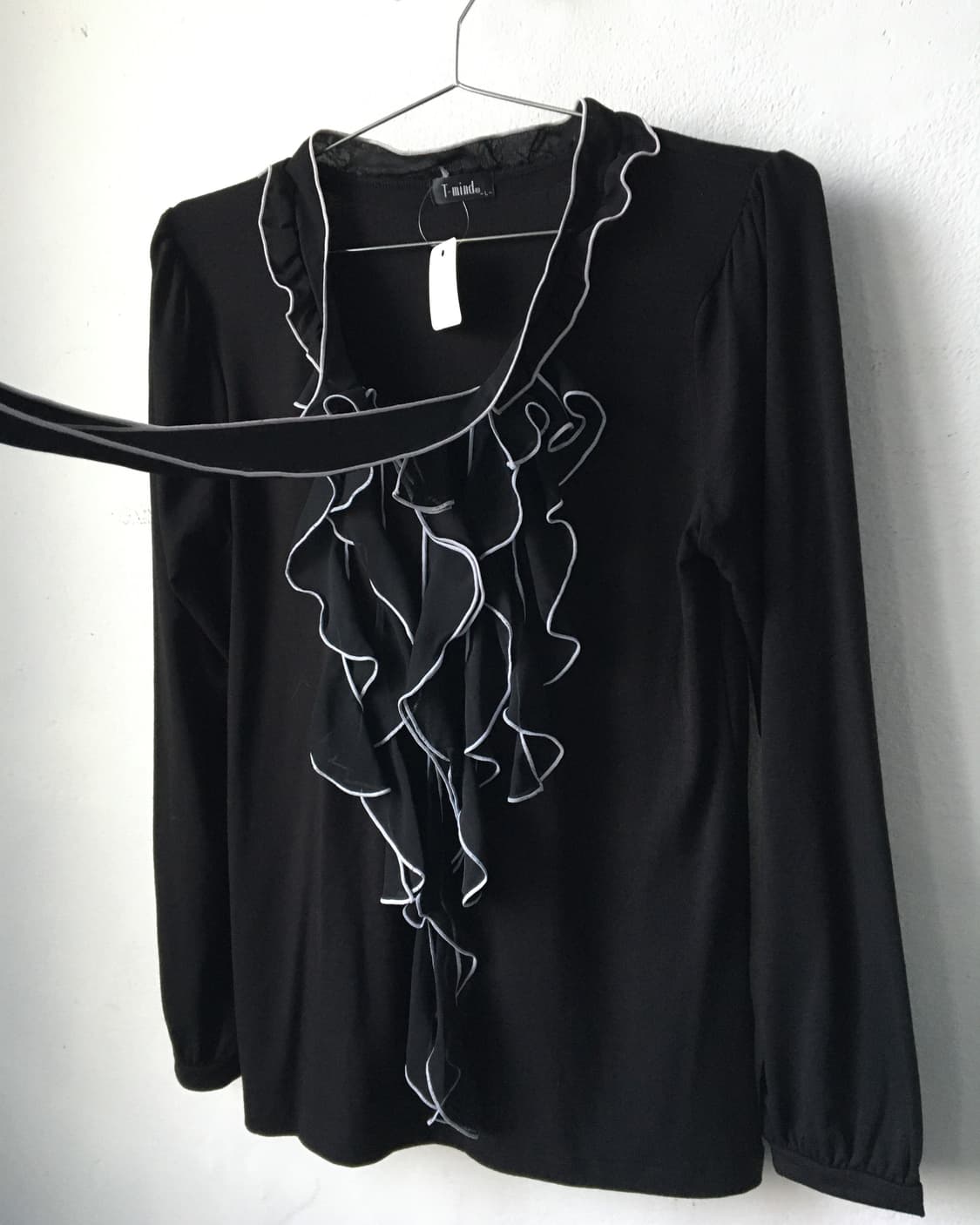 Tied ruffle sleeve 상품이미지3