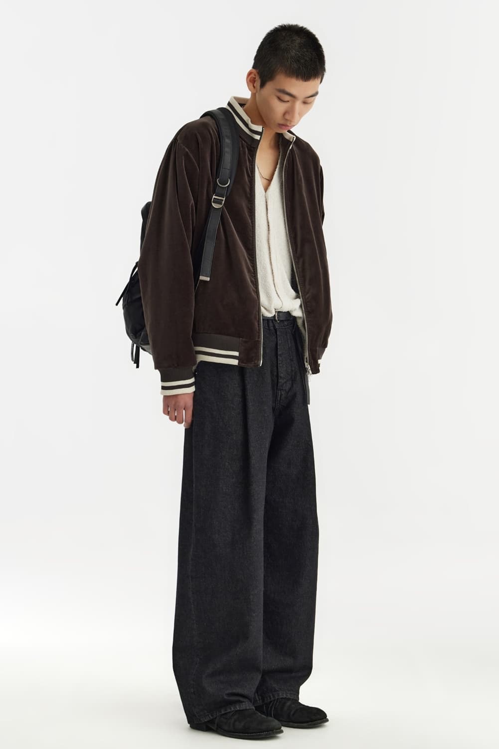 YOUTH 스트럭쳐 와이드 데님 블랙 상품이미지5