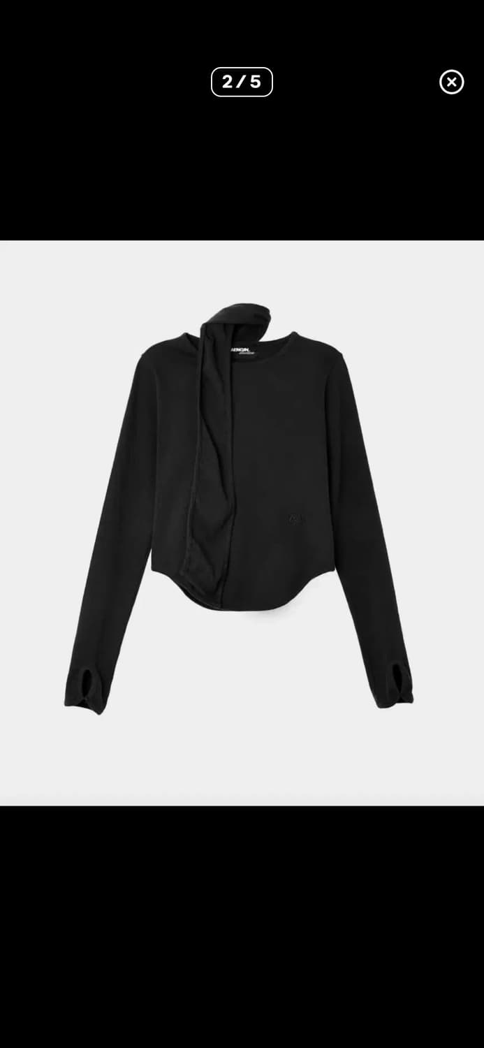 생긴스튜디오 머플러 티셔츠 상품이미지1