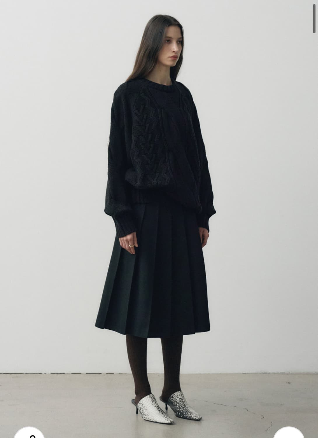 노이어 헤비 멀티 케이블 오버핏 스웨터 (블랙) 상품이미지3