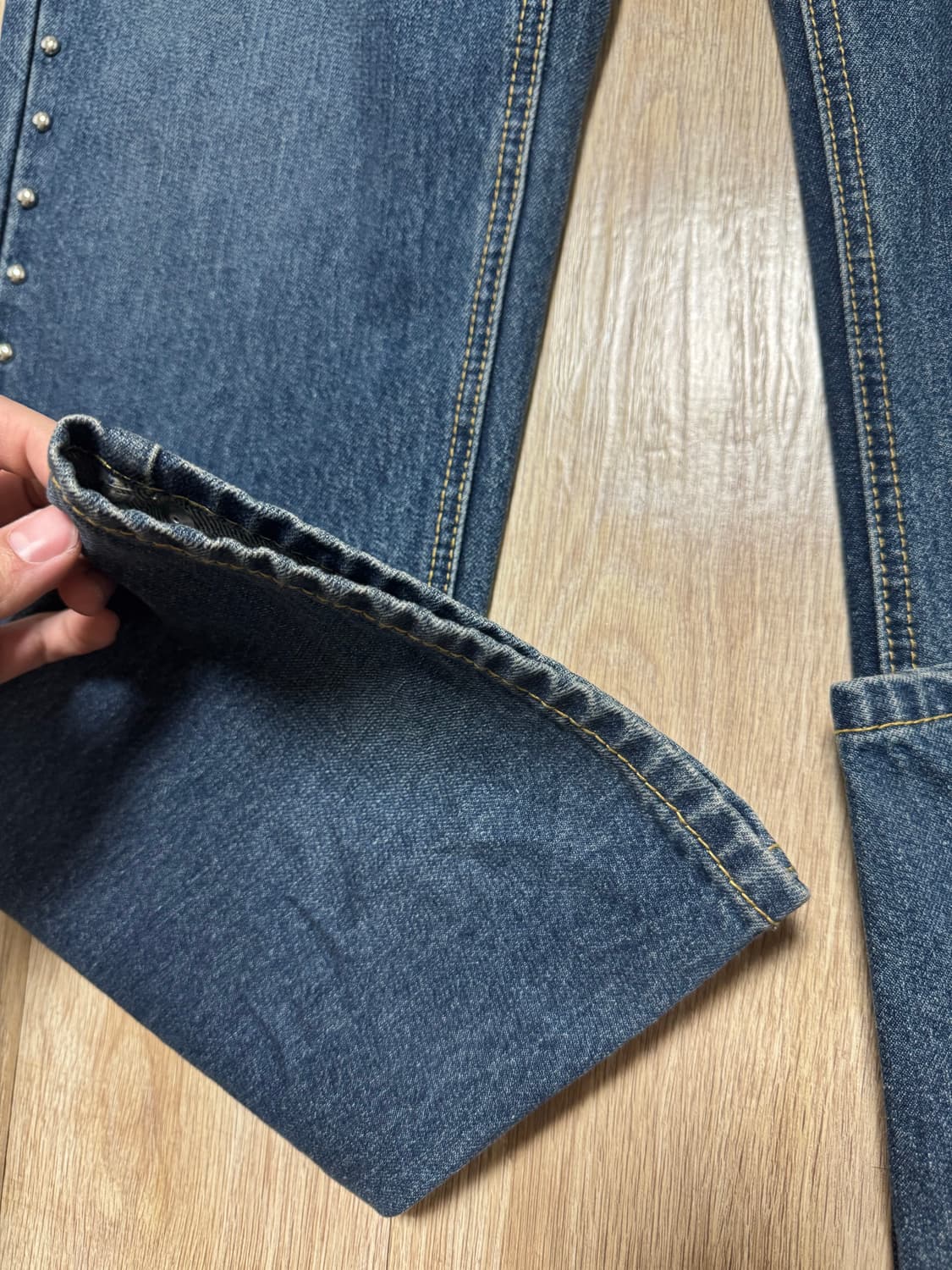 L) 엑스트라오디너리 스터드 데님 인디고 상품이미지5