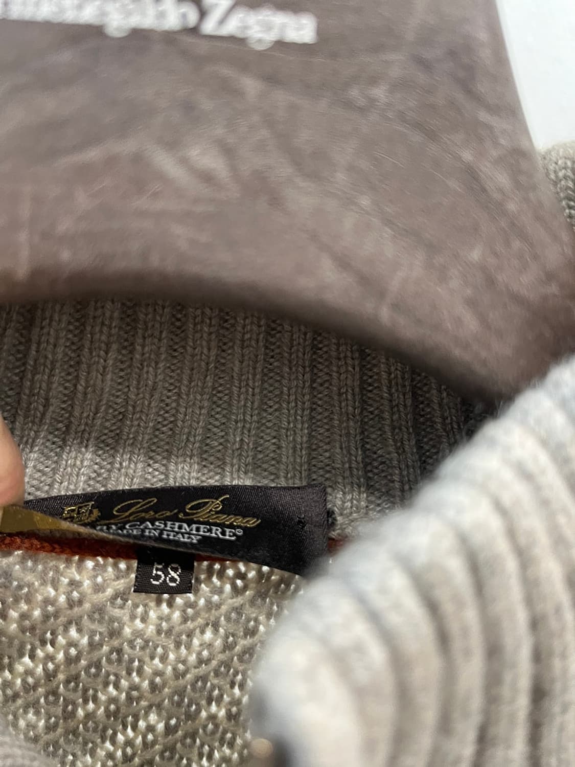 110) 로로피아나 신형 캐시미어 하프집업니트  상품이미지7