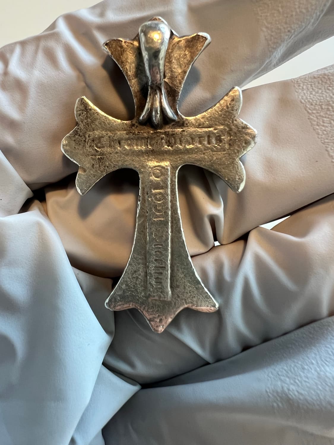 크롬하츠 스몰 크로스 펜던트 상품이미지3