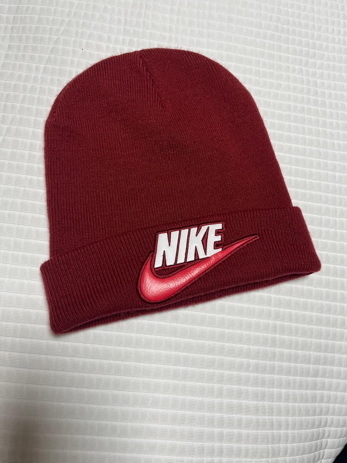 [OS] 슈프림 나이키 버건디 비니 상품이미지1