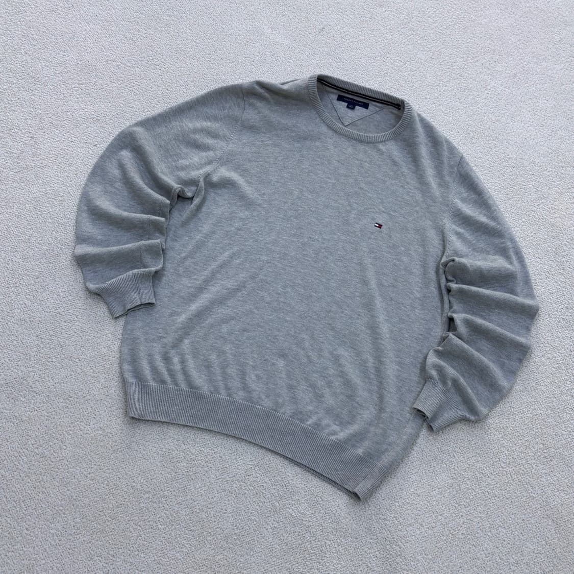 L 타미힐피거 스몰로고 맨투맨 티셔츠 0427E 상품이미지1