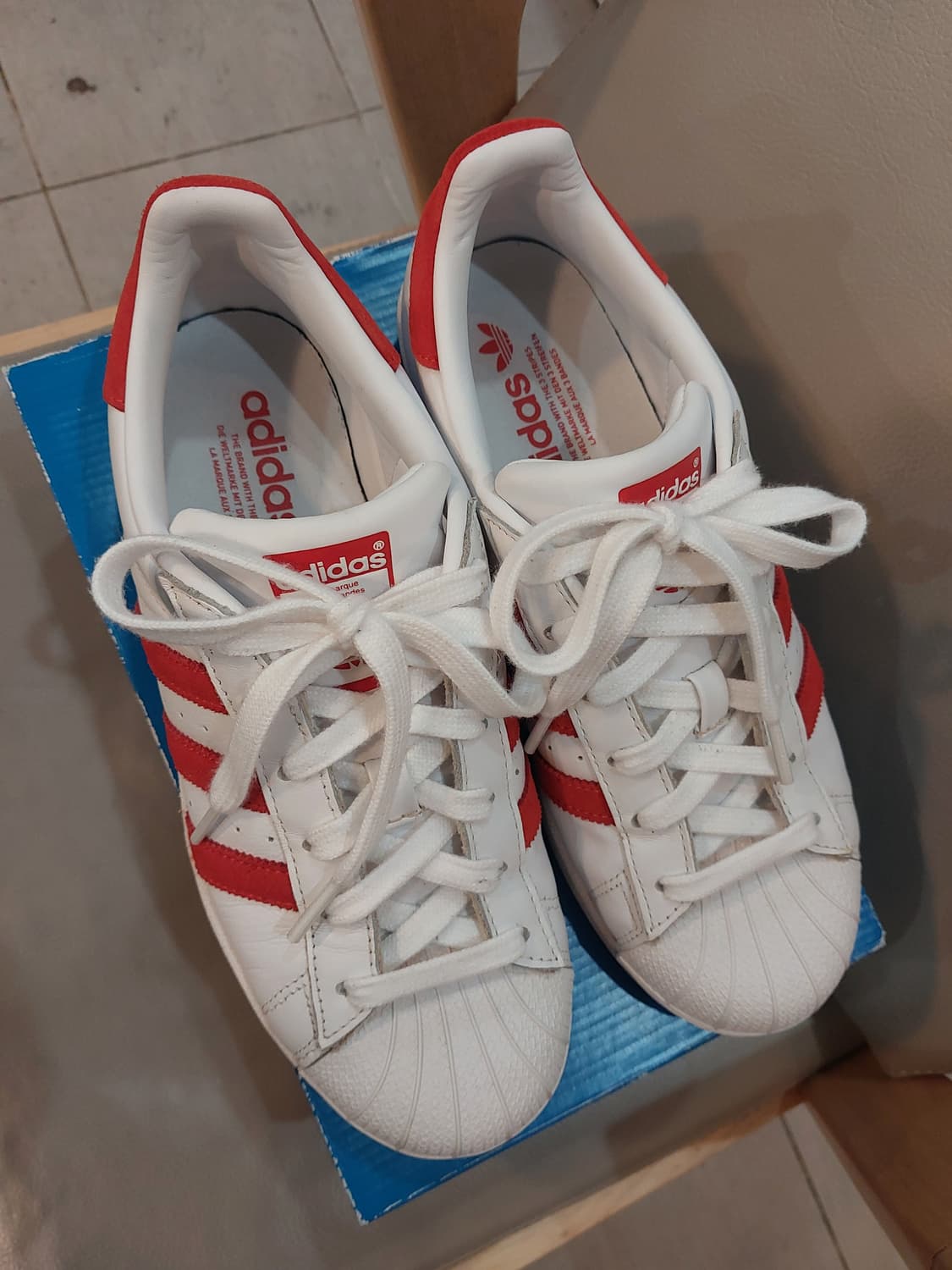 아디다스 슈퍼스타 액티브 레드 색상 남성 245mm 상품이미지1