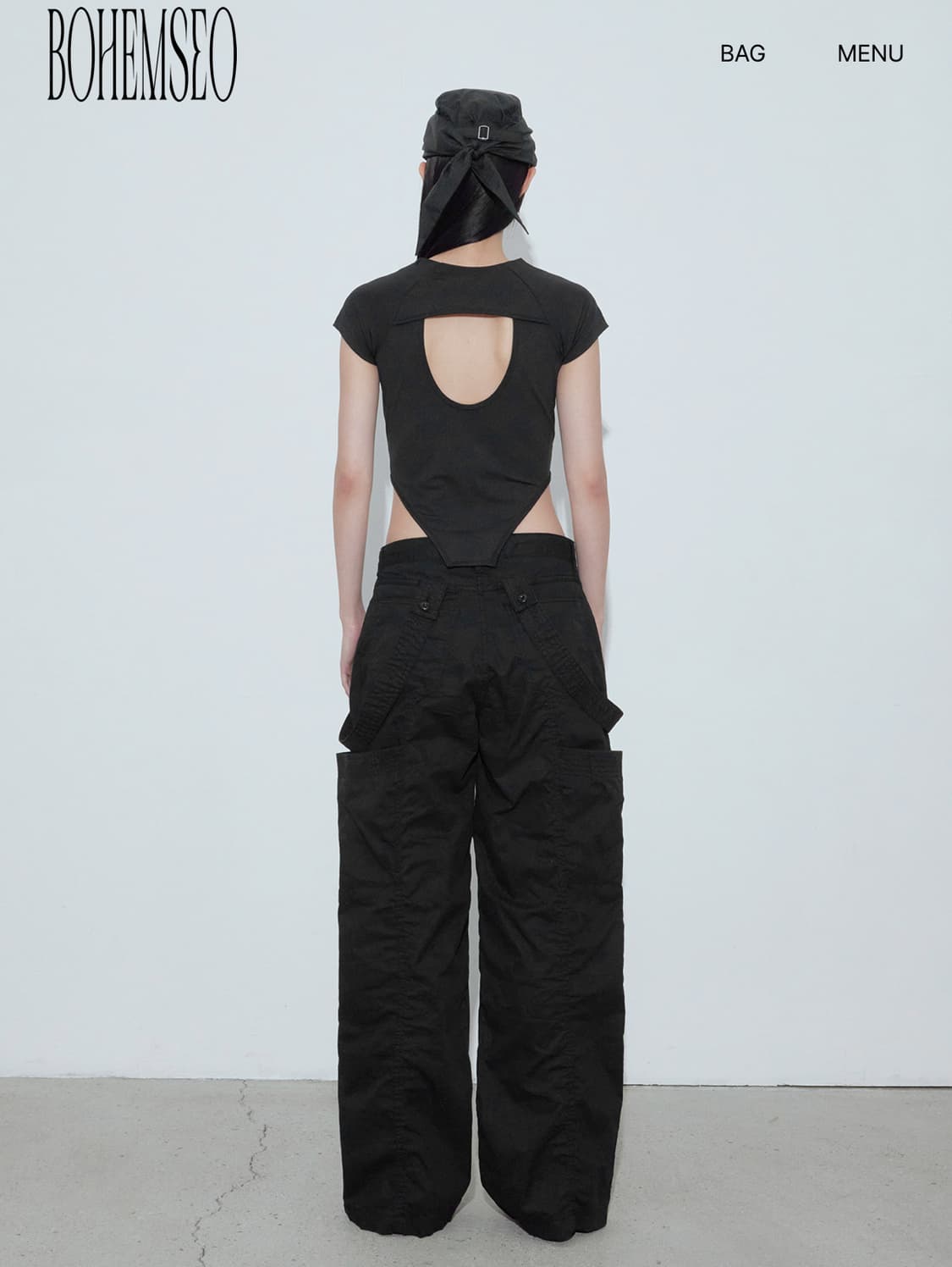 TRACK HALF SLEEVE ZIP UP, BLACK 상품이미지2