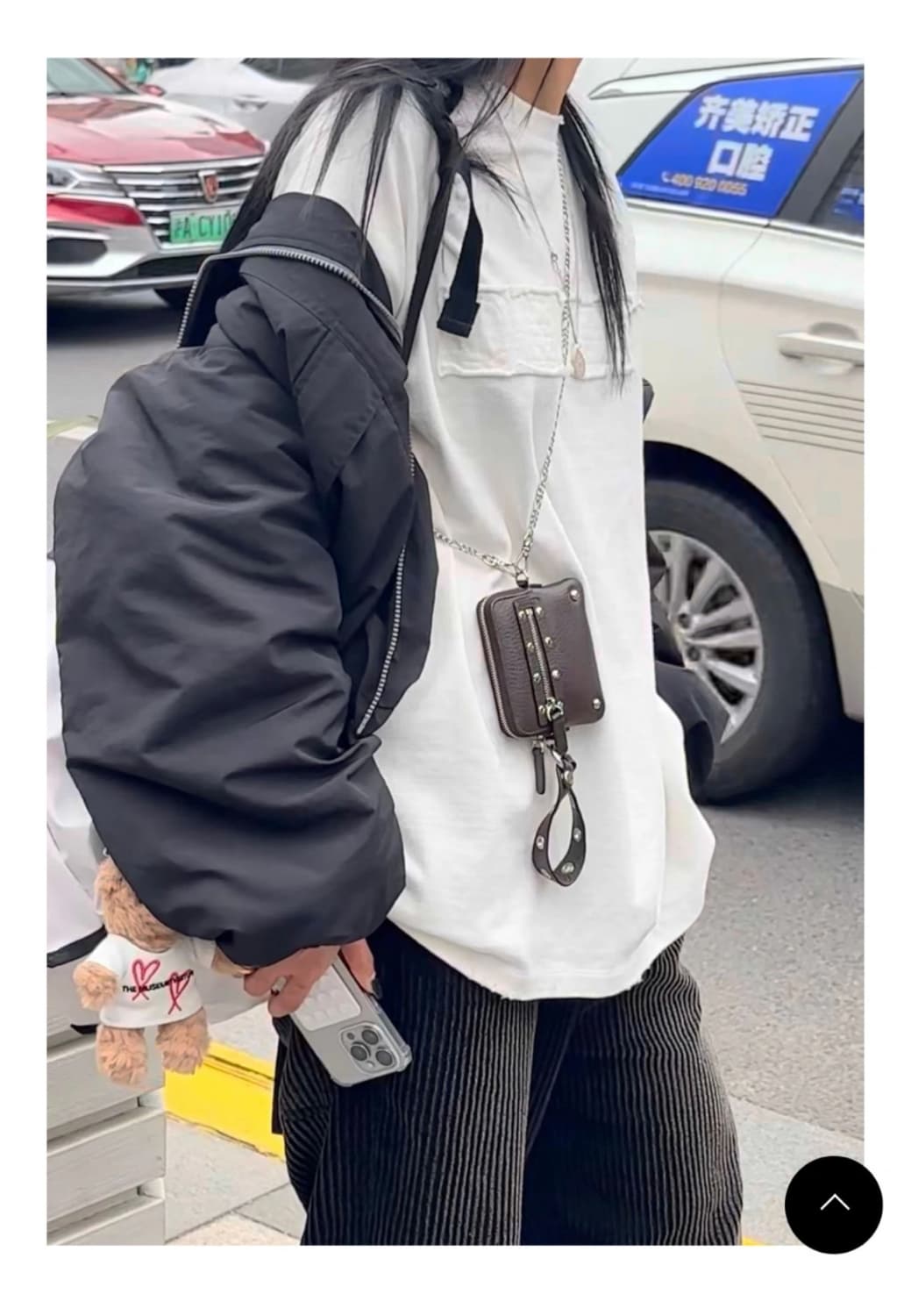 다이닛 스터드 크로스 체인 지갑 가방(실버) 상품이미지3