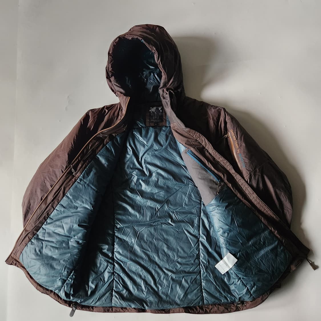 블랙야크 고프코어 아톰맛 경량패딩 상품이미지5