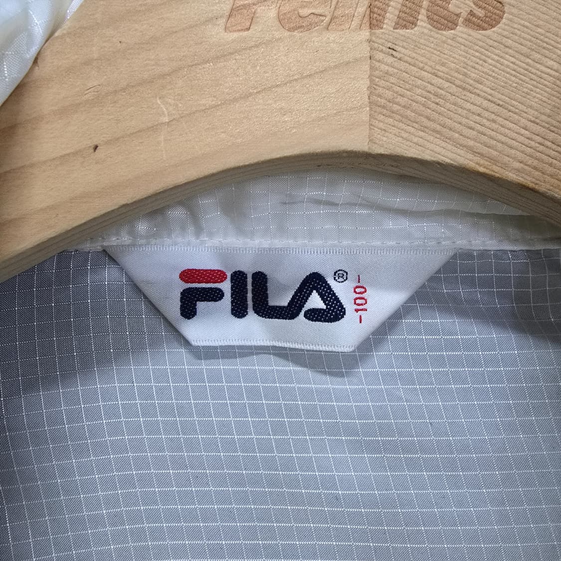 휠라(FILA) 로고 바람막이 자켓 화이트 100 상품이미지7
