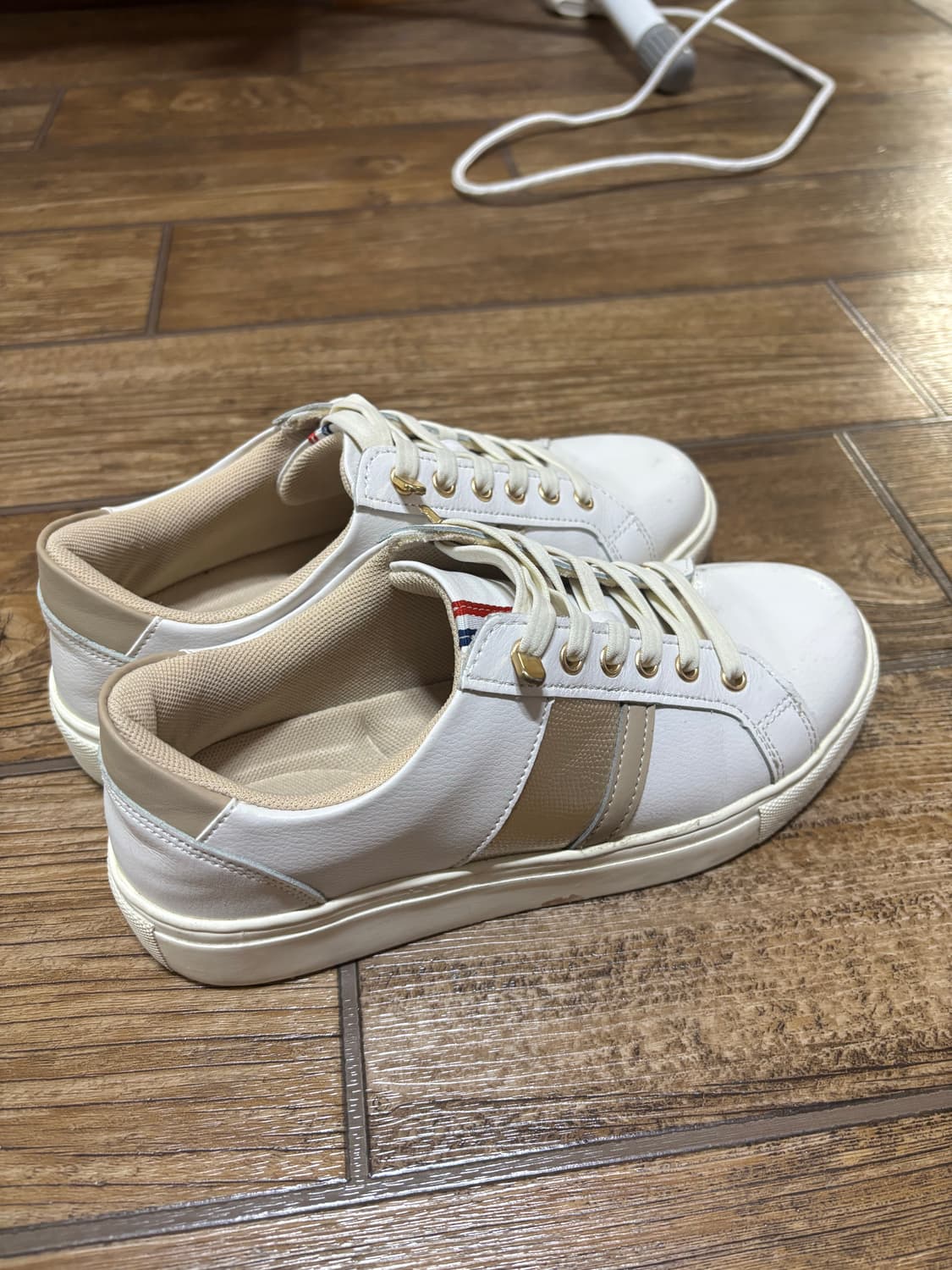 엘르 스니커즈 상품이미지1